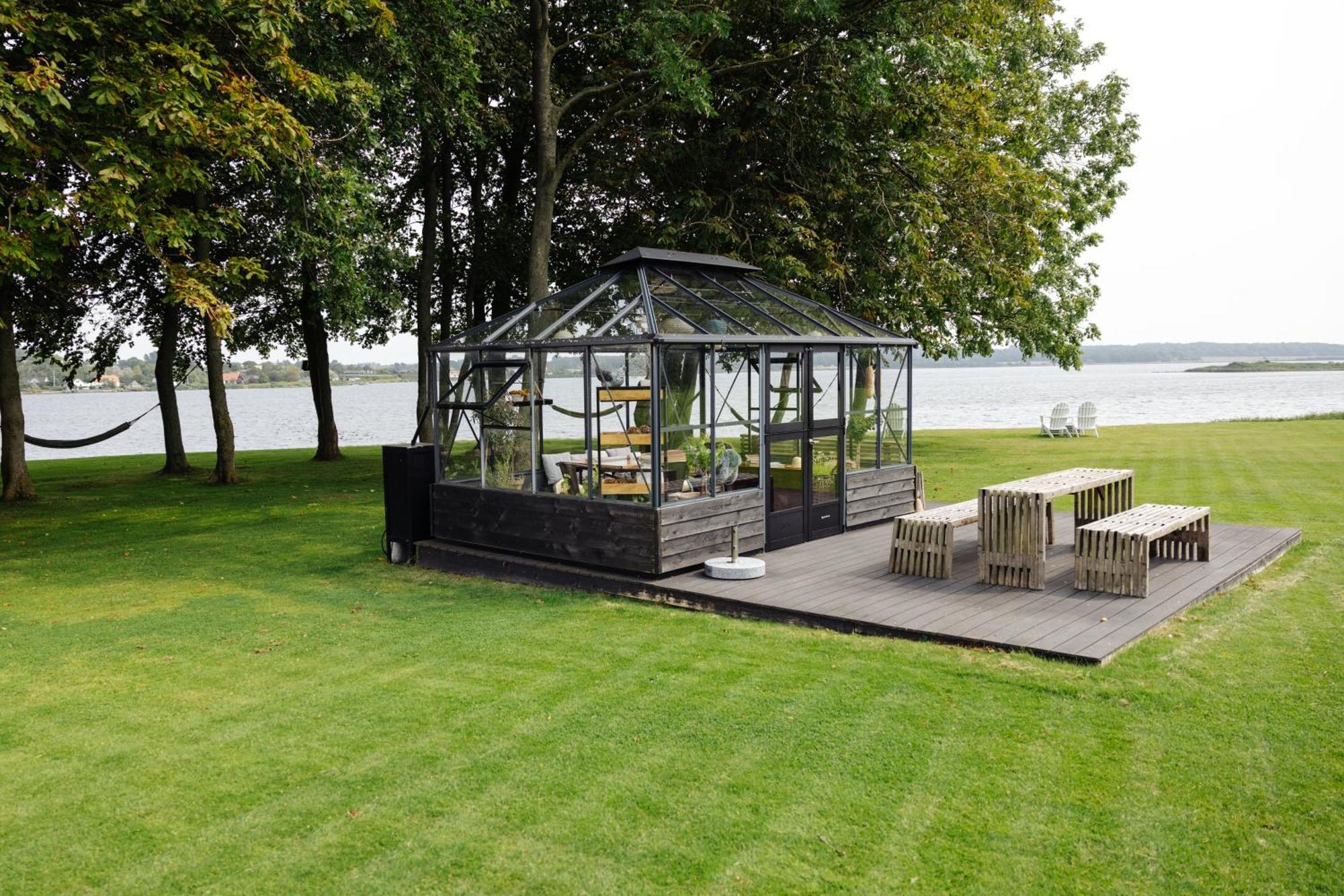 Gl. Avernaes Sinatur Hotel & Konference Ebberup Exterior photo